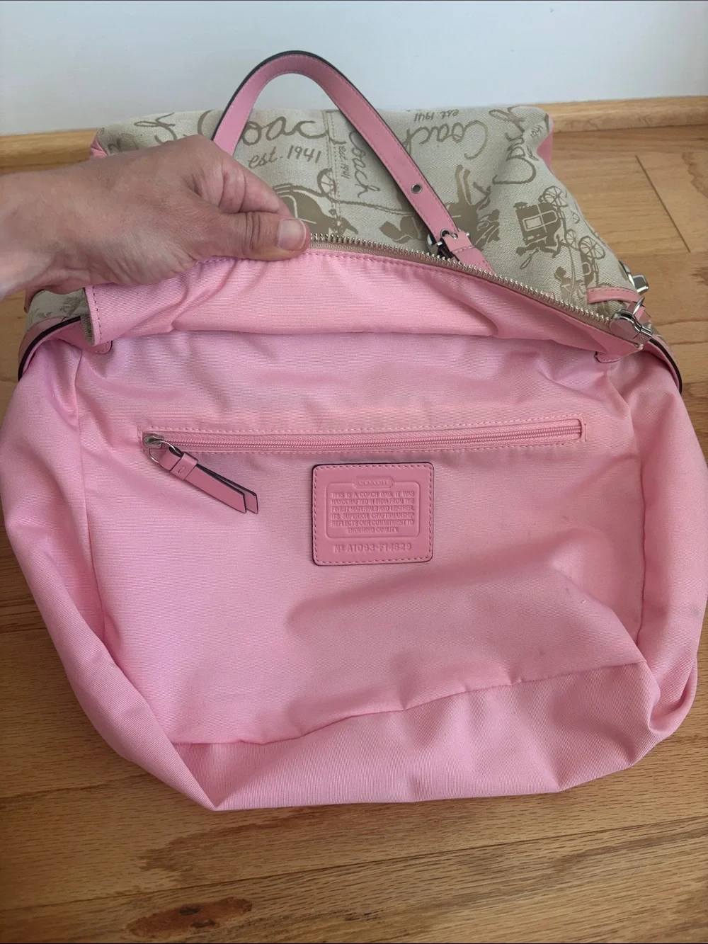 Coach Horse & Carriage Pleated Gallery Tote Pink Leather Khaki Y2K Shoulder Bag